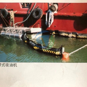 动态斜面收油机